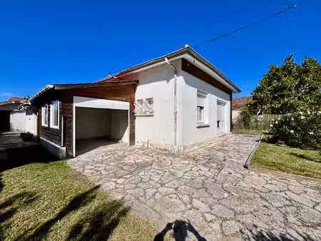 secteur villeneuve-sur-lot maison de plain-pied de 82 m² sur un terrain d'environ 500 m² s