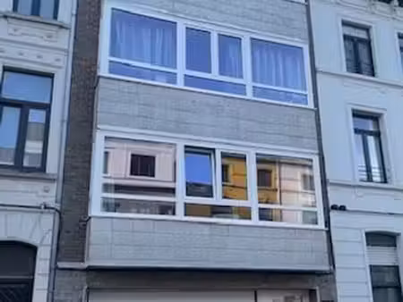 uitzonderlijk goed gelegen  instapklaar appartement met g...