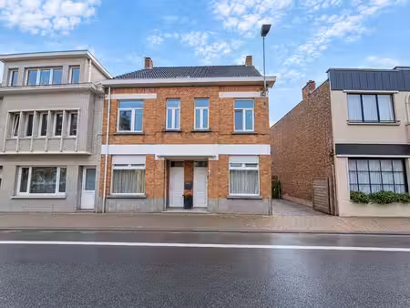 ruime hob met 6 slaapkamers en grote leefruimte in het ce...