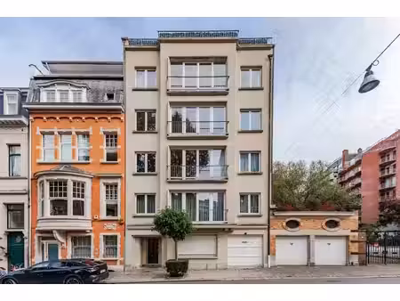 churchill - appartement 3 ch - 2 sdb - garage - 155m²