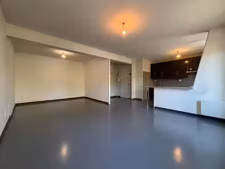 appartement t3 de 71 84 m2 avec parking frouzins