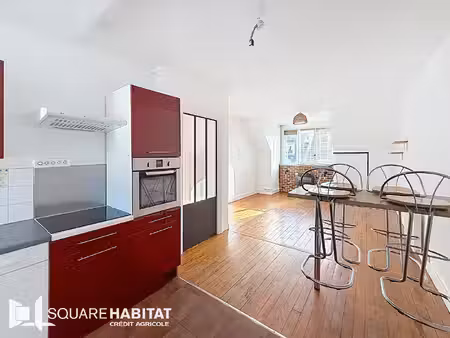 lorient: hypercentre : appartement t2 de 47 m² au dernier étage