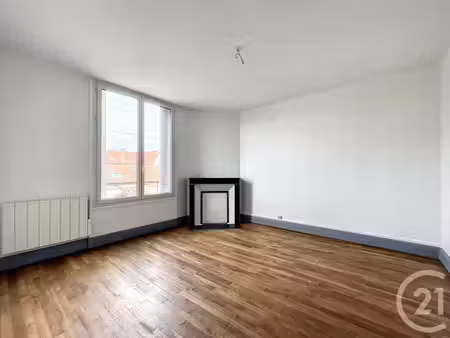 appartement à louer - 3 pièces - 55 m2 - troyes - 10 - champagne-ardenne