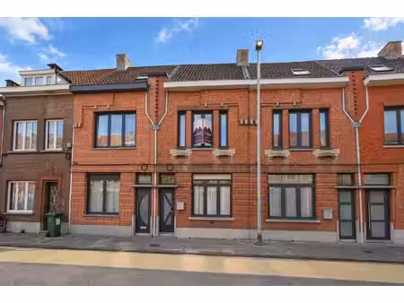 huis te koop in sint-niklaas met 3 slaapkamers