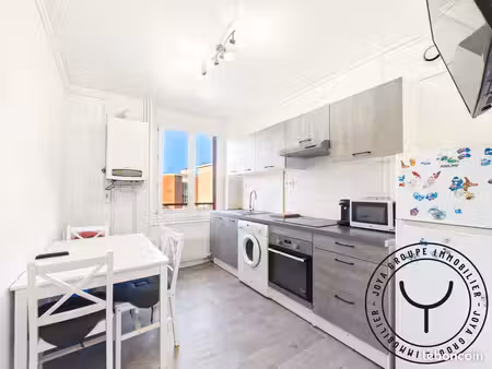 appartement 3 pièces 68 m²