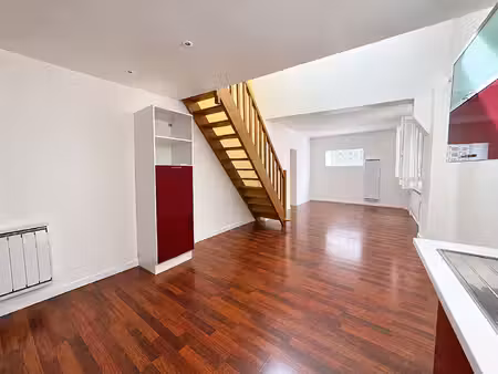 maison de ville en excellent état en centre-ville de verrières-le-buisson