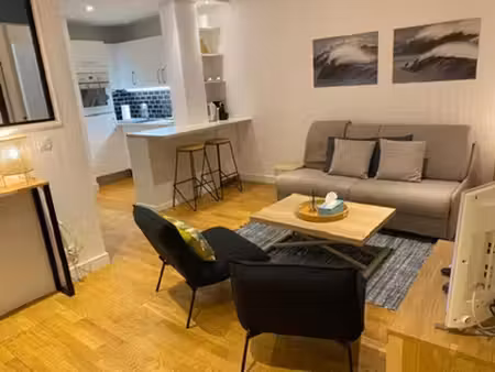 biarritz centre – t1 bis meublé 29 66 m² – bail mobilité 07 mois – 700 € cc