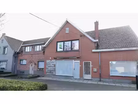 appartement te huur in roeselare met 2 slaapkamers