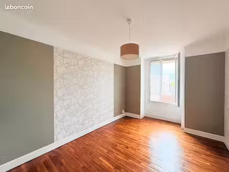 appartement 3 pièces 64 m²