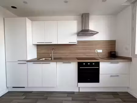 à louer – bel appartement t3 entièrement rénové – coudekerque-branche