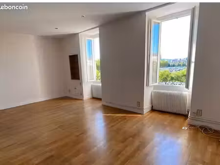 t4 à louer