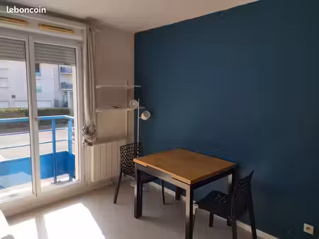 studio meuble dans residence recente proche gare