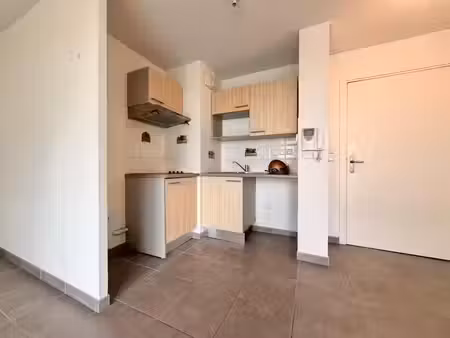 appartement t2 à louer dans une résidence de service