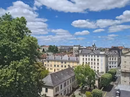 immeuble 10 pièces 250 m²