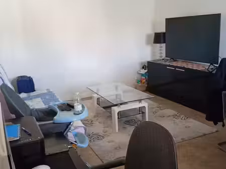 à louer – t3 entièrement rénové de 65 m² avec balcon  garage et cave – freyming-merlebach 