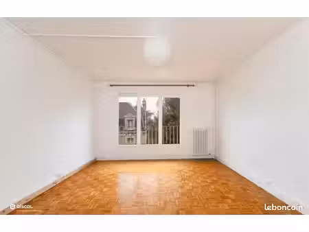 t2 toutes charges comprises caen quartier st ouen