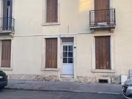 beau t3 proche place wilson rez de chaussée