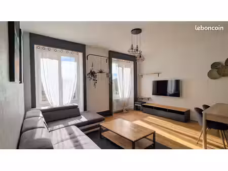 grand t2 meublé de 65m²  lumineux et plein de charme - place jean macé lyon 7ème