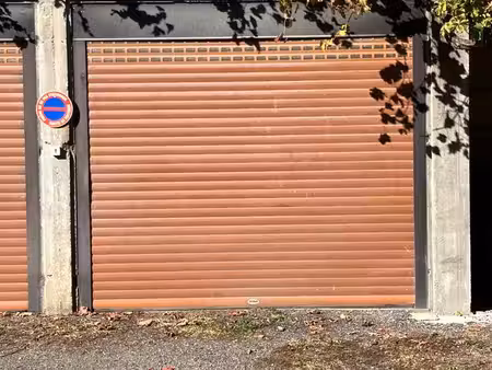 loue garage