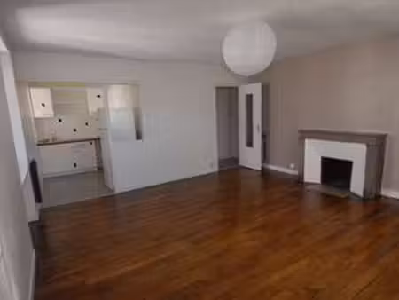 location appartement t1 à rennes centre ville (35000) : à louer t1 / 35m² rennes centre vi