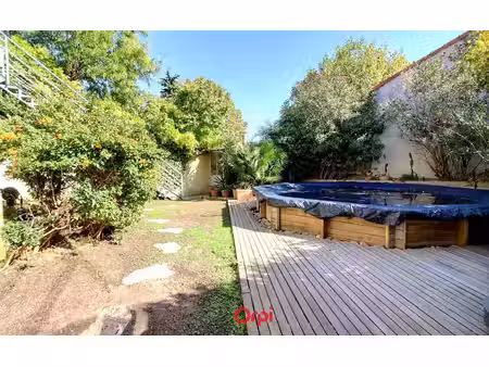 maison marseille 13 374 m² t-7 à vendre  840 000 €