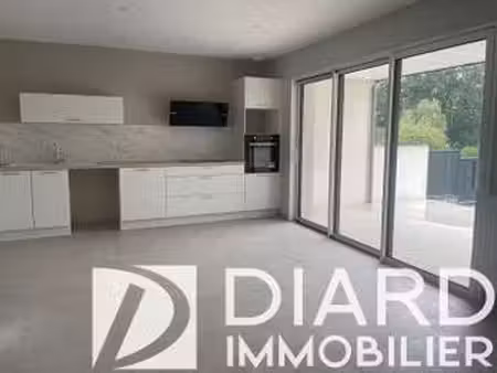 location maison à châteaubourg (35220) : à louer / 115m² châteaubourg