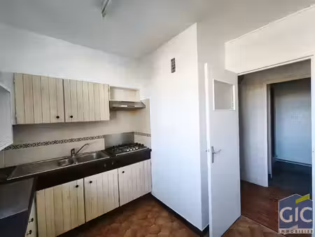 a louer appartement 3 pp quartier st gilles
