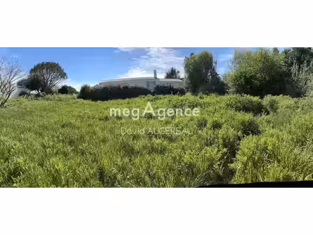 terrain à bâtir  au calme  ker chalon et à proximité des plages