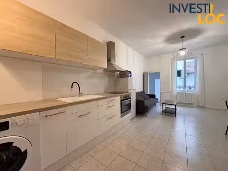 t2 meublé de 48 m² entièrement rénové
