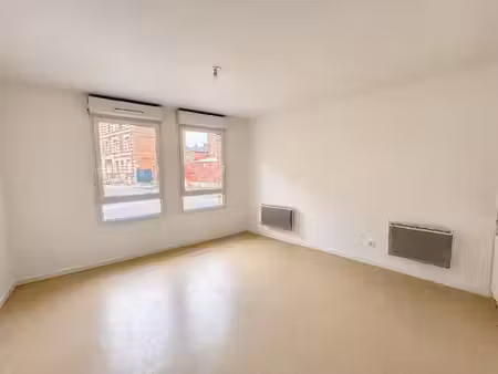 studio lumineux au coeur du quartier saint acheul