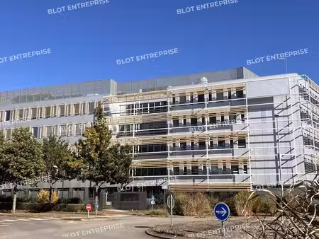 location bureaux cesson sevigne 35510 660m²