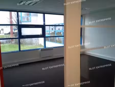 location bureaux rennes 35000 709m²
