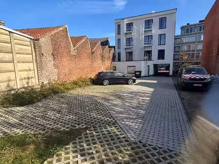 place de stationnement à louer à diegem pour € 90