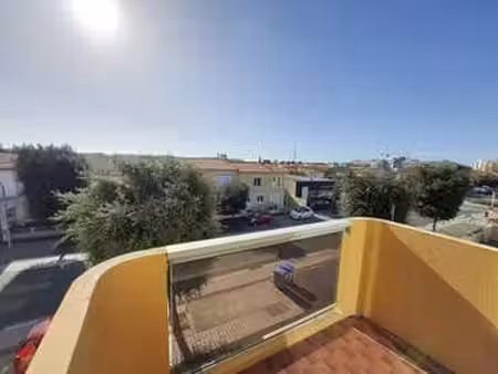 location appartement t1 meublé aux sables-d'olonne (85100) : à louer t1 meublé / 31m² les 