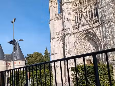 beauvais centre f3 avec garage bientôt disponible