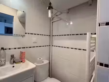 location appartement 0 pièces 16.25 m² à versailles (78000)  755 €