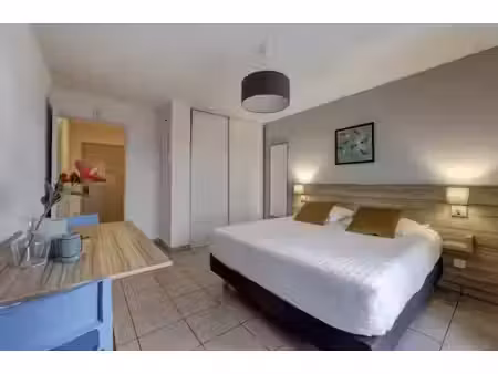 location meublée appartement 1 pièce 20 m² à divonne-les-bains (01220)  1 110 €