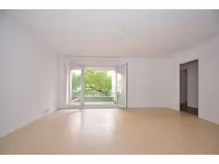 appartement t5 avec balcons - bordeaux saint louis