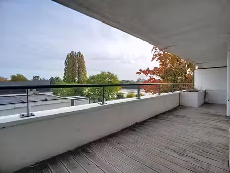 appartement à vendre avec terrasse et parking bord de loire