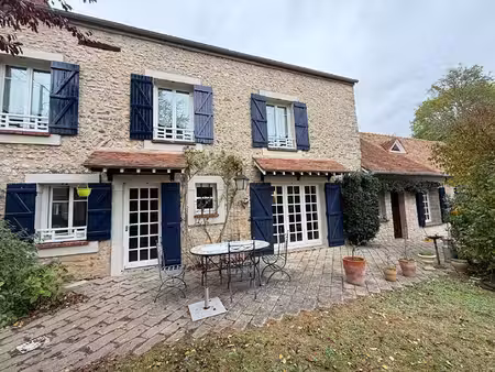maison cely en biere 258 m2