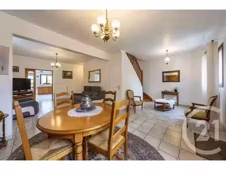 maison à vendre - 5 pièces - 118 93 m2 - melun - 77 - ile-de-france