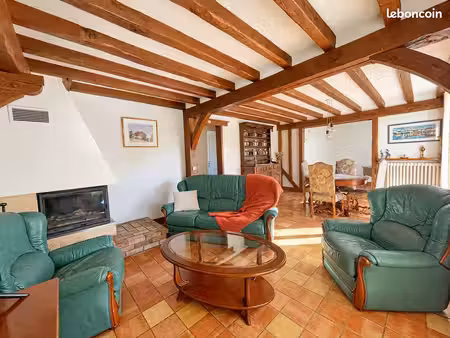 maison 8 pièces 149 m²