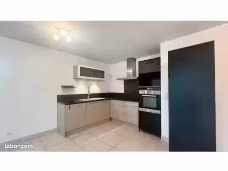 appartement t3 de 64m2 avec garage double