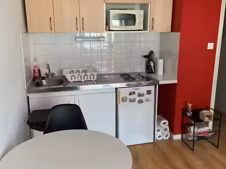 studio 1 pièce 23 m²