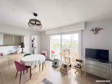 appartement 3 pièces 79 m²