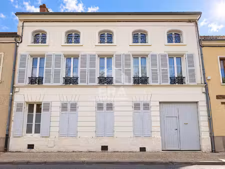 immeuble à vendre à angerville 12 pièce(s) 274 m2