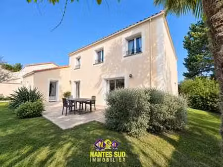 vente maison à rezé (44400) : à vendre / 155m² rezé