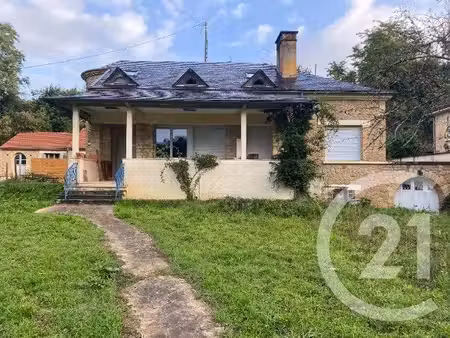 maison à louer - 5 pièces - 145 m2 - sarlat la caneda - 24 - aquitaine