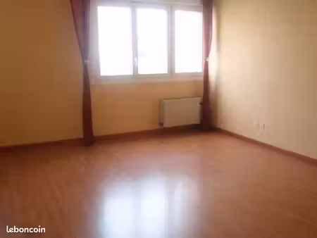 location appartement type t1 33m2 quartier braden