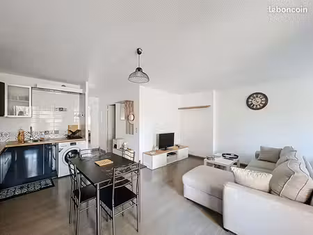 appartement 2 pièces 51 m²